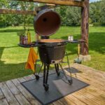 Barbecue maxi kamado céramique charbon de bois Drago  diamètre 57 cm anthracite chariot avec tablettes