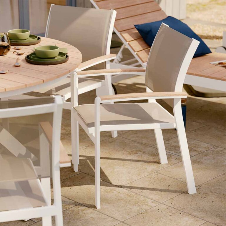 Chaise de jardin aluminium & effet bois blanc Clara