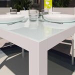 Table de jardin fixe carré 4 personnes verre aluminium blanc Lyra II