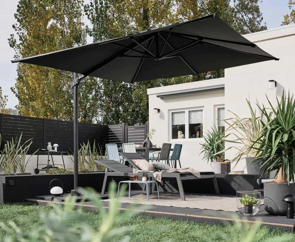 mobilier de jardin idaho parasol déporté Terrasse à l’ombre ou en plein soleil - comment adapter son aménagement _