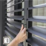 _panneau_a_lames_orientables_pour_pergola_clima_astra_3x4_m_anthracite_95040639_img_4