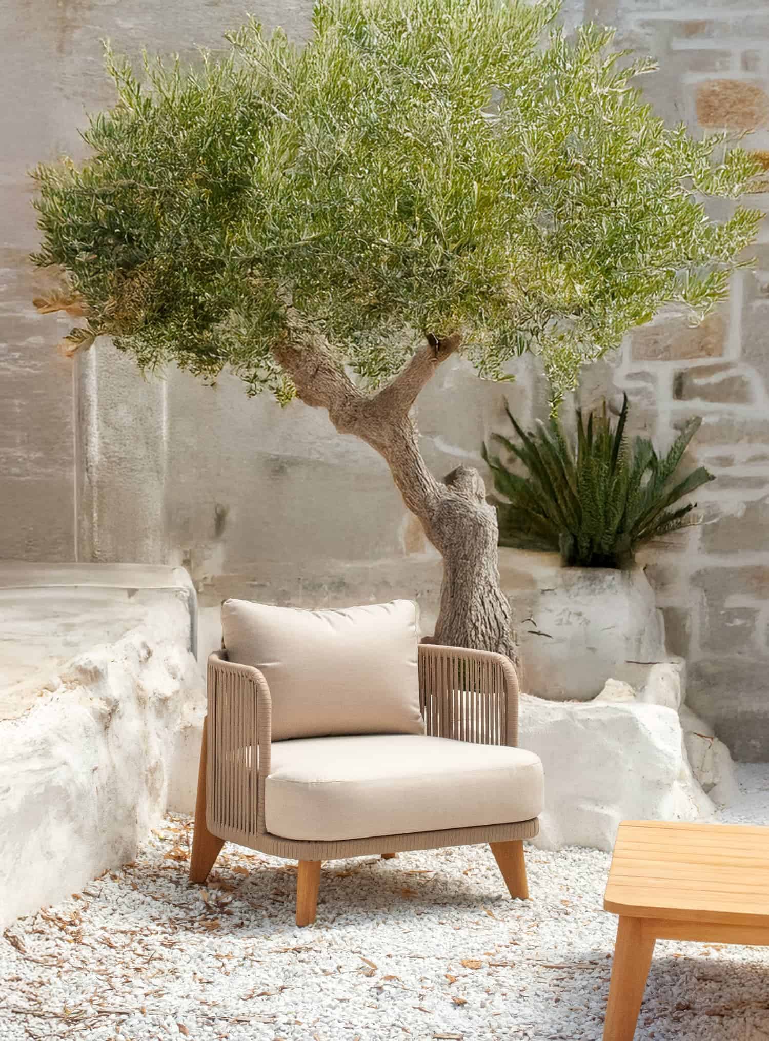 Naterial Configurateur France. Mobilier de jardin, pergola, bbq saison 2026