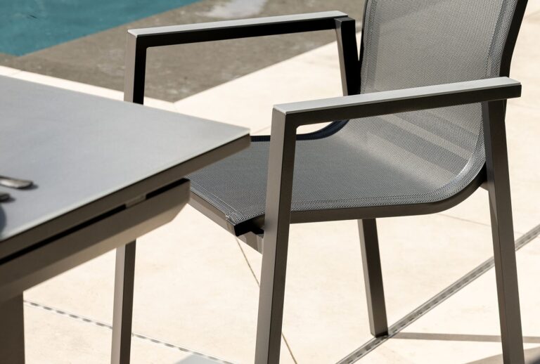 Chaise de jardin en aluminium - est-ce vraiment confortable au quotidien _