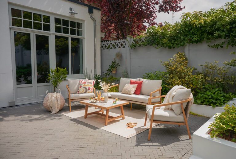 Où trouver des salons de jardin modulables pour petits espaces _