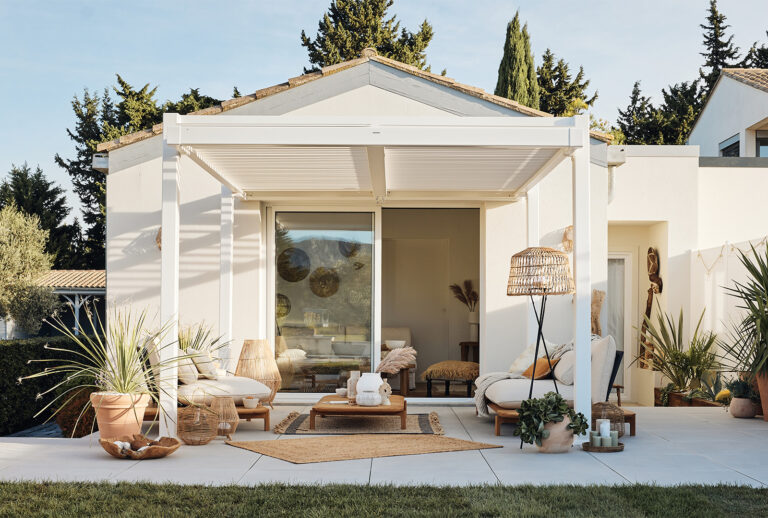 Comment aménager une terrasse exposée au vent _